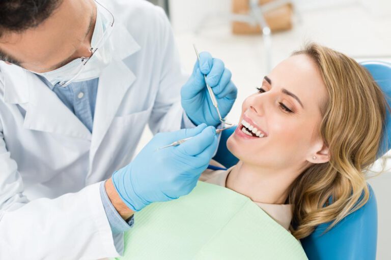 what-qualities-must-be-present-in-a-good-dentist-cures-n-care